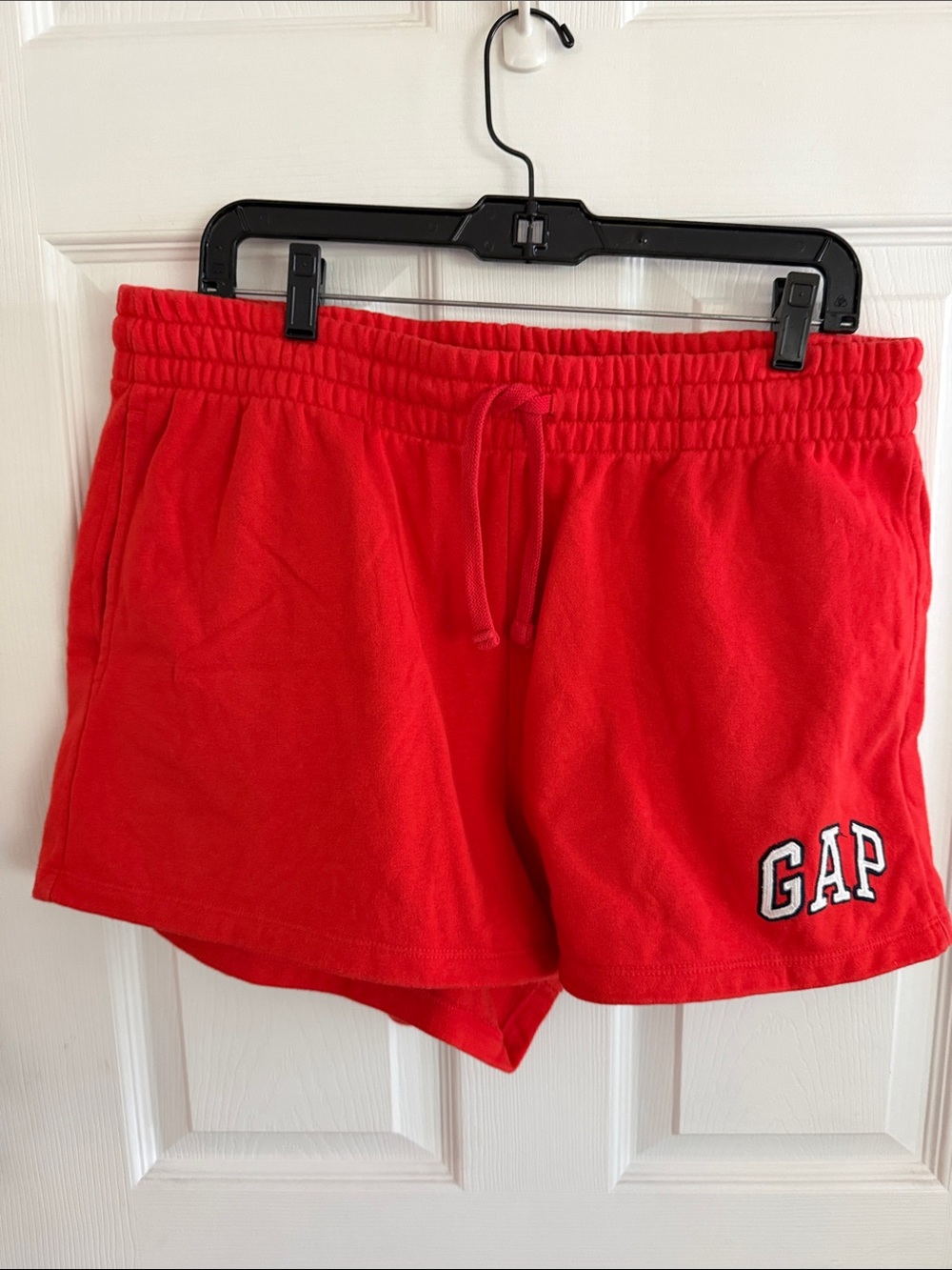 GAP Red Elastic Waist Athletic Shorts - Picture 1 of 4